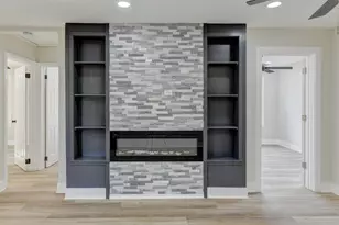 824 Elm St, Valparaiso, IN 46383 - Photo 4