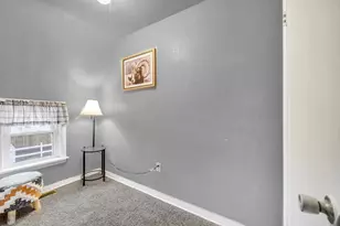 975 N 250 E, Chesterton, IN 46304 - Photo 18