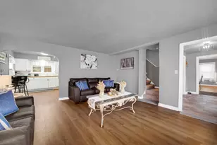 975 N 250 E, Chesterton, IN 46304 - Photo 10