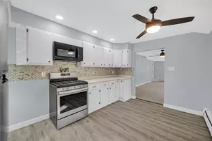 7905 Marshall St, Merrillville, IN 46410 - Photo 8