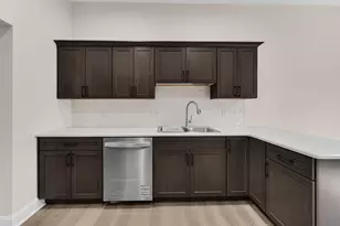 736 Cinnamon Teal Ct, Hobart, IN 46342 - Photo 8