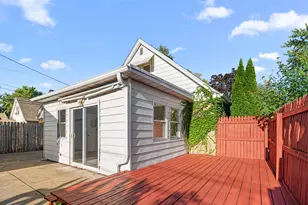 130 W 2nd St, Hobart, IN 46342 - Photo 18