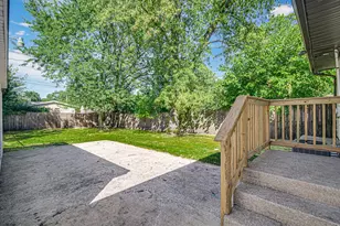 4440 E 13th Pl, Gary, IN 46403 - Photo 24