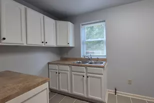 2320 Burr St, Gary, IN 46406 - Photo 6