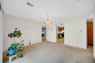 8825 Janeway Ct, Munster, IN 46321 - Photo 14