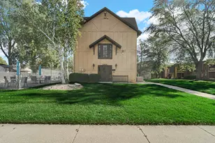 8825 Janeway Ct, Munster, IN 46321 - Photo 26