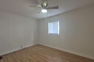 2327 Burr St, Gary, IN 46406 - Photo 14