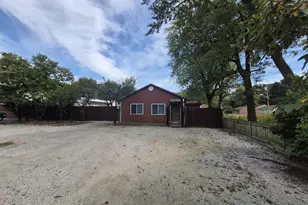 2327 Burr St, Gary, IN 46406 - Photo 2