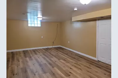 2221 Ohio Street, Gary, IN 46407 - Photo 14