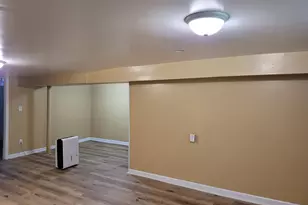 2221 Ohio St, Gary, IN 46407 - Photo 10