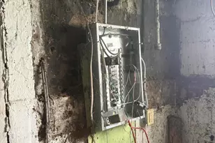 713 Maryland St, Gary, IN 46402 - Photo 16