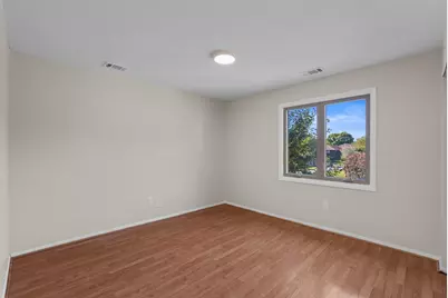 2521 E Lakeshore Drive, Crown Point, IN 46307 - Photo 16