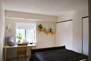 321 Deerpath Dr, Schererville, IN 46375 - Photo 12