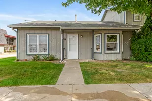 6089 Maryland St, Merrillville, IN 46410 - Photo 1