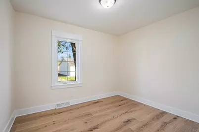 506 W Morgan Avenue, Chesterton, IN 46304 - Photo 12