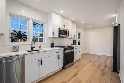 506 W Morgan Avenue, Chesterton, IN 46304 - Photo 8