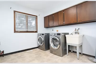 5301 Delaware Street, Merrillville, IN 46410 - Photo 22