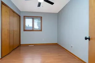 5301 Delaware St, Merrillville, IN 46410 - Photo 16