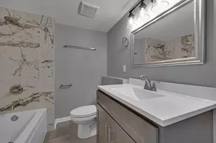 606 N Main St, Hebron, IN 46341 - Photo 16