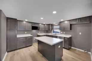 606 N Main St, Hebron, IN 46341 - Photo 4