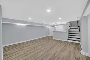 1920 Roosevelt Pl, Gary, IN 46404 - Photo 16