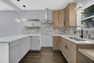 1920 Roosevelt Place, Gary, IN 46404 - Photo 4