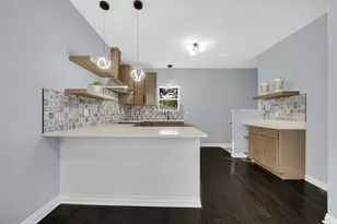 1920 Roosevelt Pl, Gary, IN 46404 - Photo 10