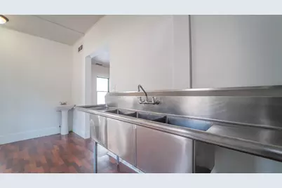 706 Detroit Street, La Porte, IN 46350 - Photo 10