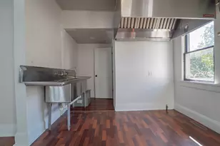 706 Detroit St, La Porte, IN 46350 - Photo 8