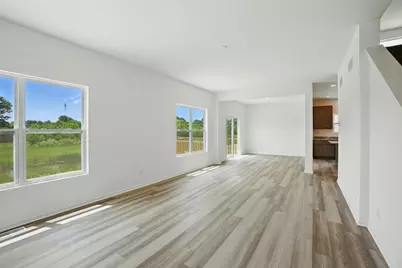 6567 E 104th Avenue, Crown Point, IN 46307 - Photo 4