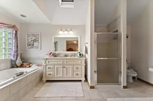 748 N 200 W, Valparaiso, IN 46385 - Photo 12