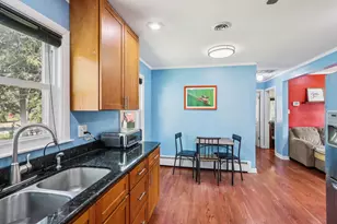 8306 Walnut Dr, Munster, IN 46321 - Photo 10