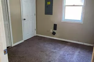 630 E Elm St, Rensselaer, IN 47978 - Photo 8