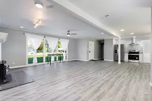 2446 Forest Park Dr, Dyer, IN 46311 - Photo 42