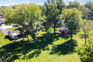 2446 Forest Park Dr, Dyer, IN 46311 - Photo 6