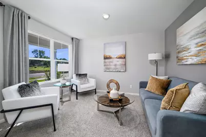 138 Cressmoor Boulevard, Hobart, IN 46342 - Photo 2