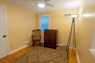 237 Hollywood Ave, Munster, IN 46321 - Photo 14