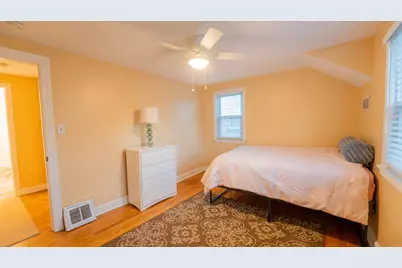 237 Hollywood Avenue, Munster, IN 46321 - Photo 12