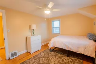 237 Hollywood Ave, Munster, IN 46321 - Photo 12