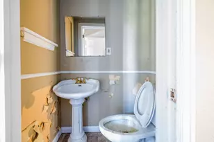 106 W Washington St, Kentland, IN 47951 - Photo 12