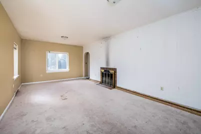 106 W Washington Street, Kentland, IN 47951 - Photo 4