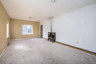 106 W Washington St, Kentland, IN 47951 - Photo 4