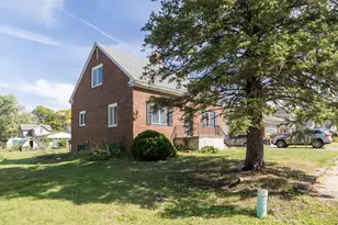 106 W Washington St, Kentland, IN 47951 - Photo 24