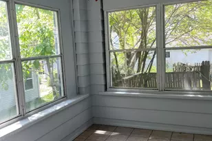 104 Harrison Blvd, Valparaiso, IN 46383 - Photo 4