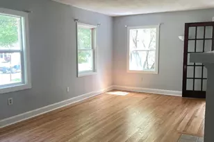 104 Harrison Blvd, Valparaiso, IN 46383 - Photo 2