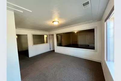 758 N Madison Street, Crown Point, IN 46307 - Photo 4