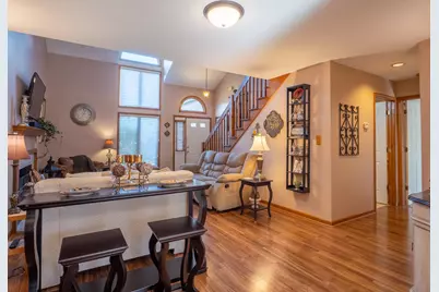 1362 W 94th Court, Crown Point, IN 46307 - Photo 6