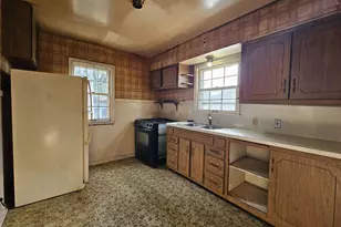 234 N Woodlawn Ave, Griffith, IN 46319 - Photo 8