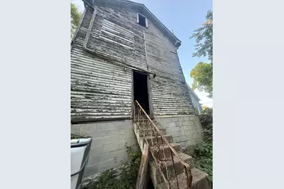 1241 W 17th Avenue, Gary, IN 46407 - Photo 6