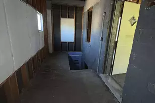 1241 W 17th Ave, Gary, IN 46407 - Photo 10